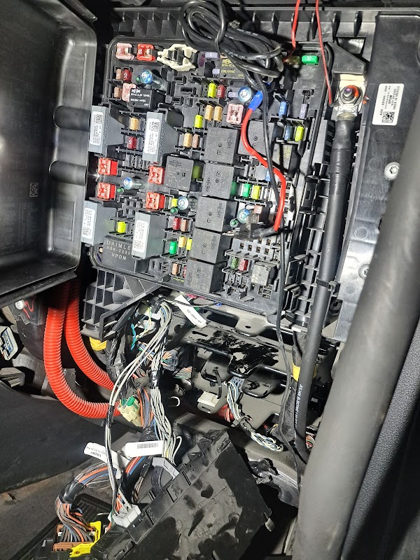 Wichos truck service shop photo